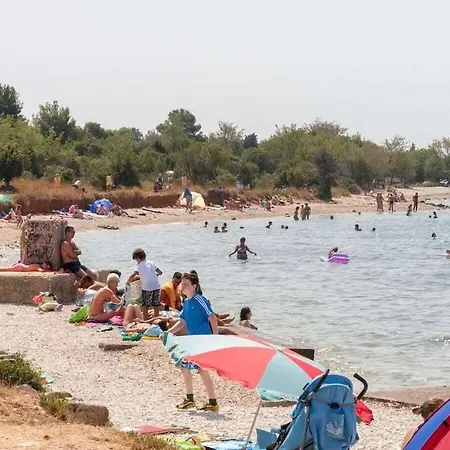 Villa In Pula 42 With Swimming Pool Peroj
